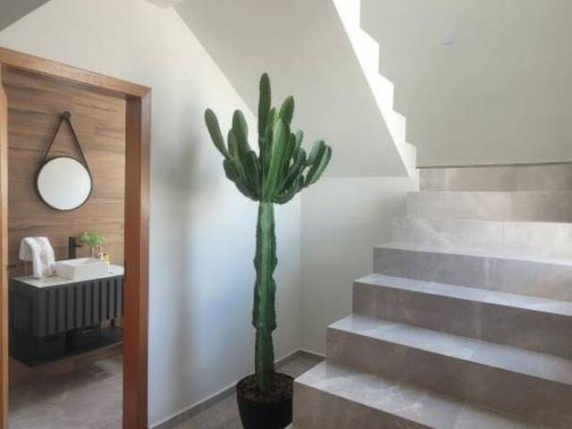 Sobrado para Venda em Bom Jesus dos Perdões - 3