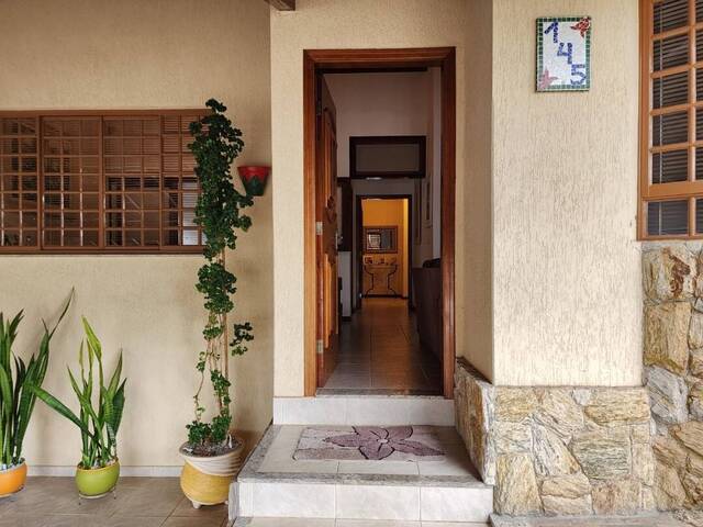 Casa para Venda em Atibaia - 5