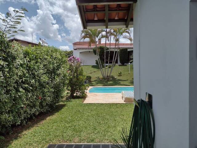 Casa para Venda em Bom Jesus dos Perdões - 4