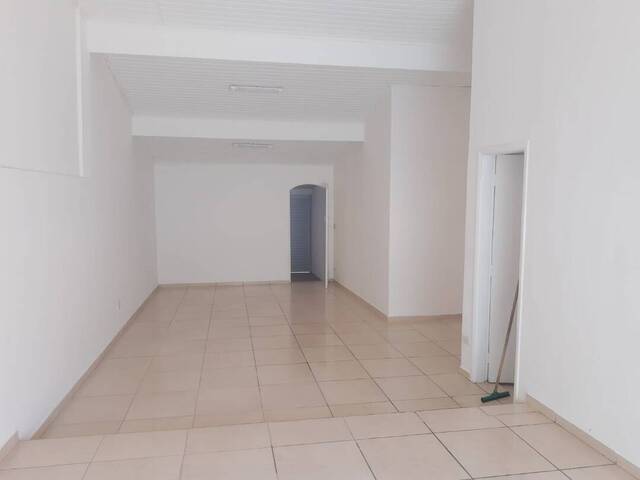 Salão Comercial para Locação em Atibaia - 2