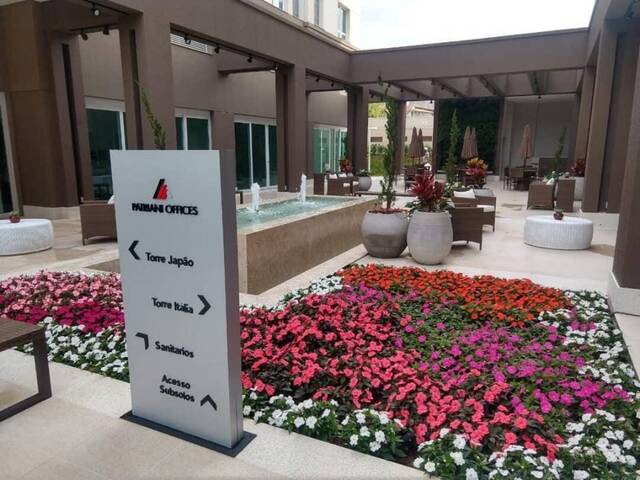 Sala para Venda em Atibaia - 3