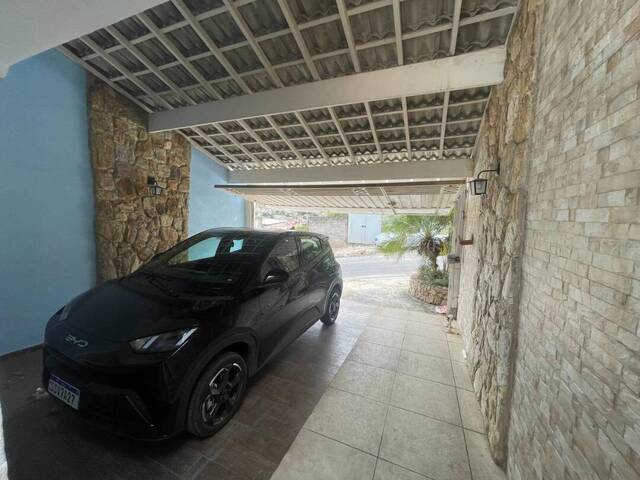 Sobrado para Venda em Atibaia - 3