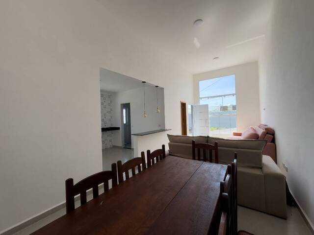 Sobrado para Venda em Bom Jesus dos Perdões - 4