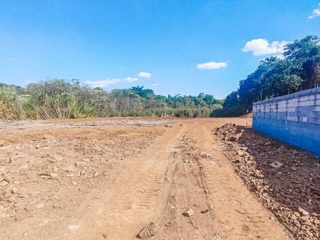 Terreno para Venda em Atibaia - 2