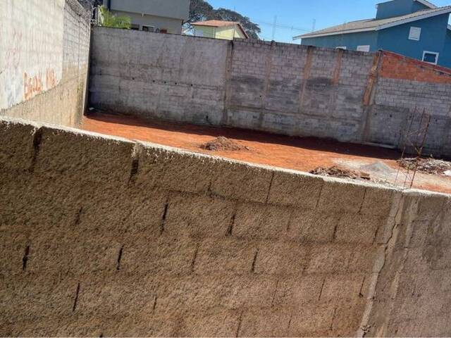 Terreno para Venda em Atibaia - 2