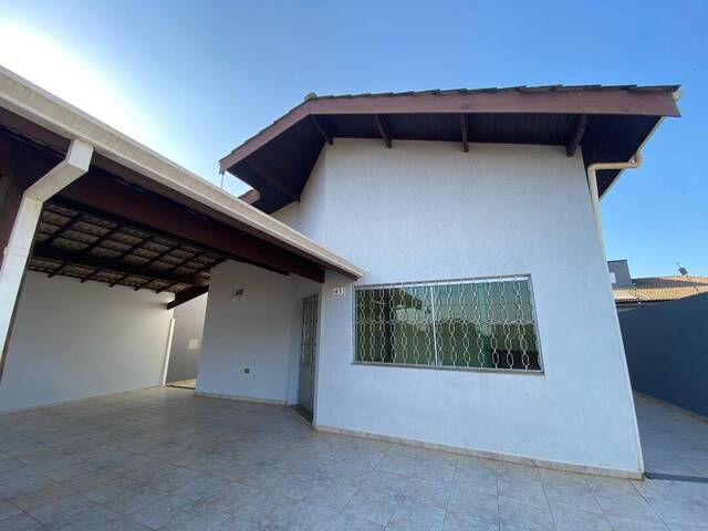 Sobrado para Venda em Atibaia - 3