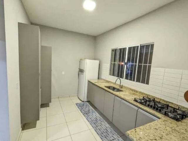 Casa para Venda em Atibaia - 4