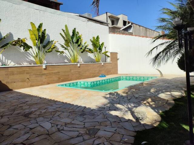 Casa em condomínio para Venda em Atibaia - 3