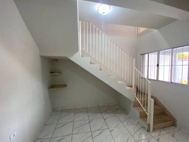 Sobrado para Locação em Atibaia - 5