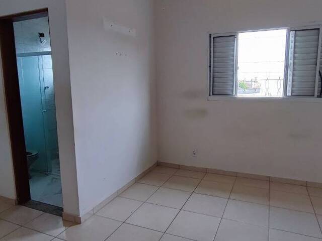 Casa para Locação em Atibaia - 5