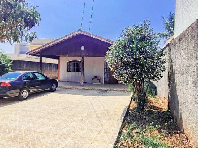 Casa para Venda em Atibaia - 2