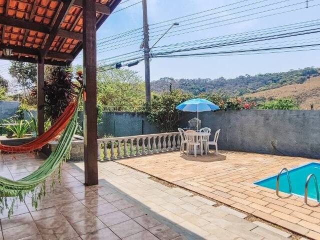 Casa para Venda em Atibaia - 2