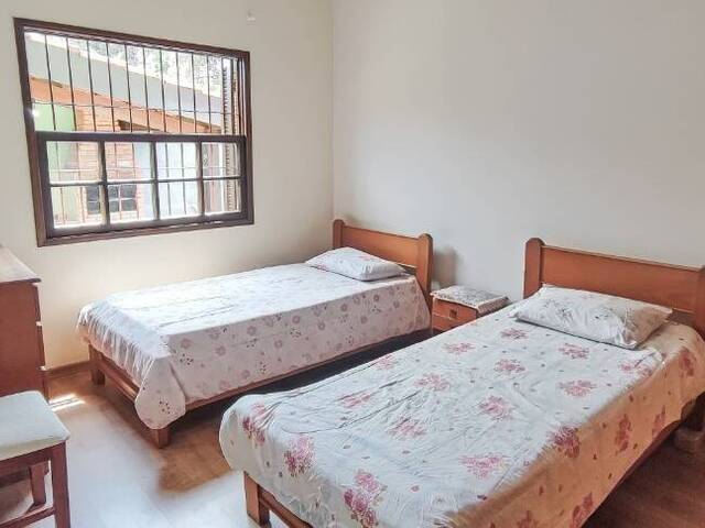 Casa para Venda em Atibaia - 5