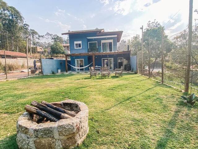 Sobrado para Venda em Atibaia - 3