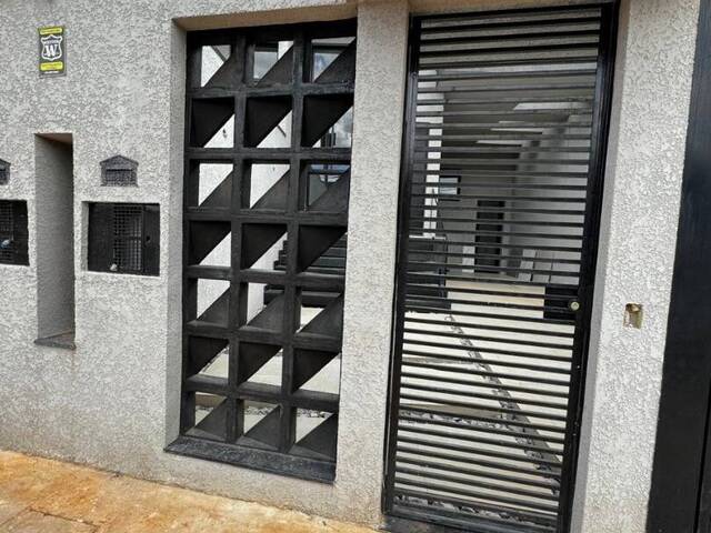 Casa para Venda em Atibaia - 3