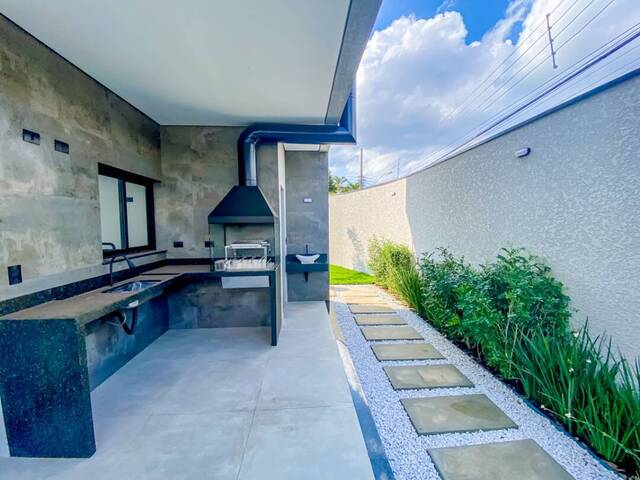 Sobrado para Venda em Atibaia - 5