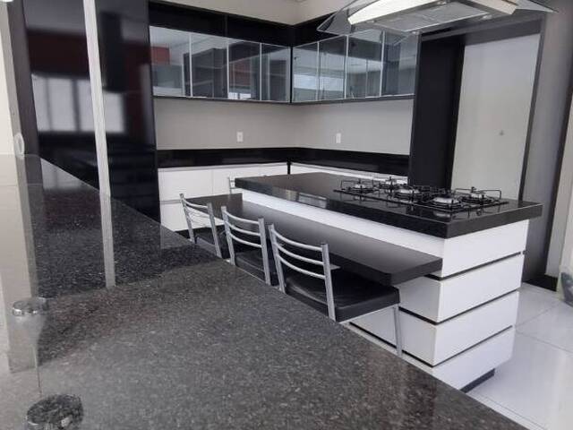 Casa em condomínio para Venda em Atibaia - 2