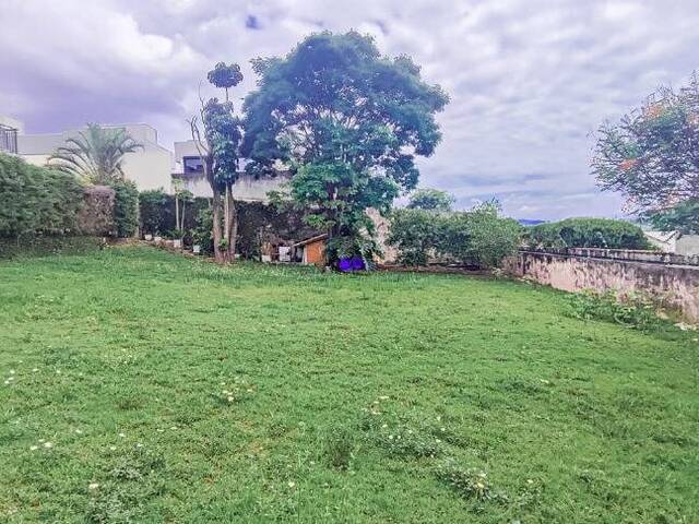 Terreno para Venda em Atibaia - 2