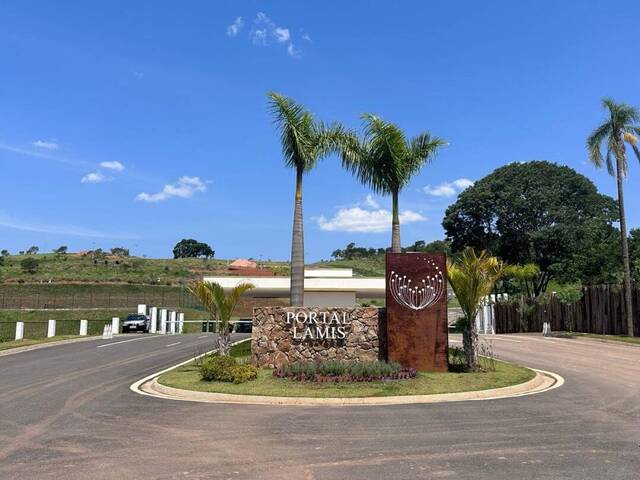 Terreno para Venda em Bom Jesus dos Perdões - 5