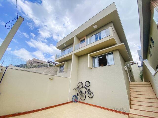 Sobrado para Venda em Atibaia - 2