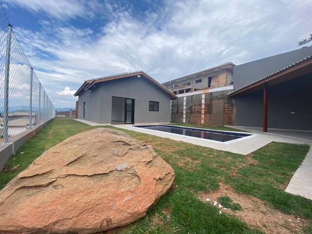 Venda em Terra Preta - Mairiporã