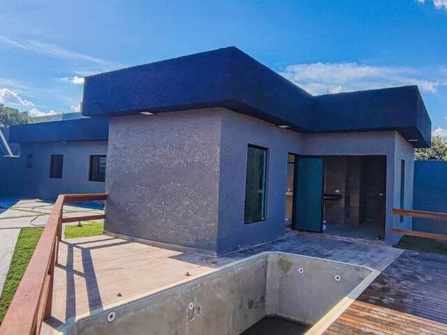 Casa para Venda em Atibaia - 2