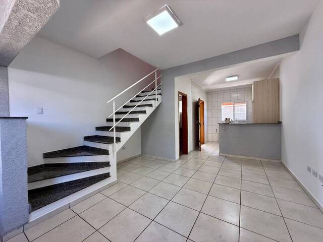 Casa para Venda em Atibaia - 2