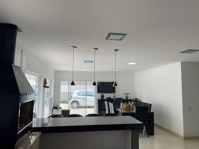 Casa em condomínio para Venda em Atibaia - 4