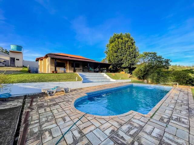 Chácara para Venda em Atibaia - 2