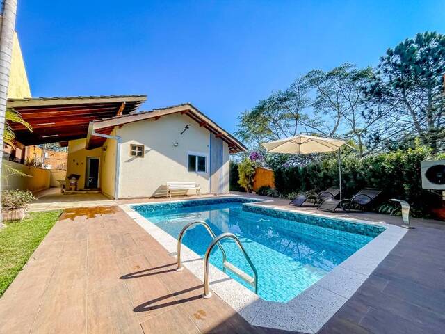 Casa para Venda em Atibaia - 2