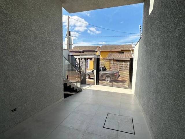 Casa para Venda em Atibaia - 3