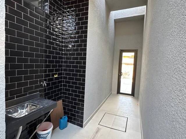 Casa para Venda em Atibaia - 5