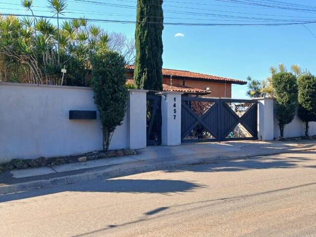 Casa para Venda em Atibaia - 4