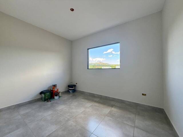 Sobrado para Venda em Atibaia - 5