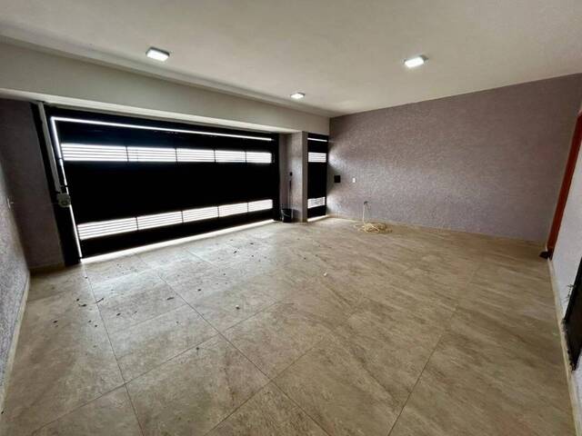 Casa para Venda em Bragança Paulista - 3