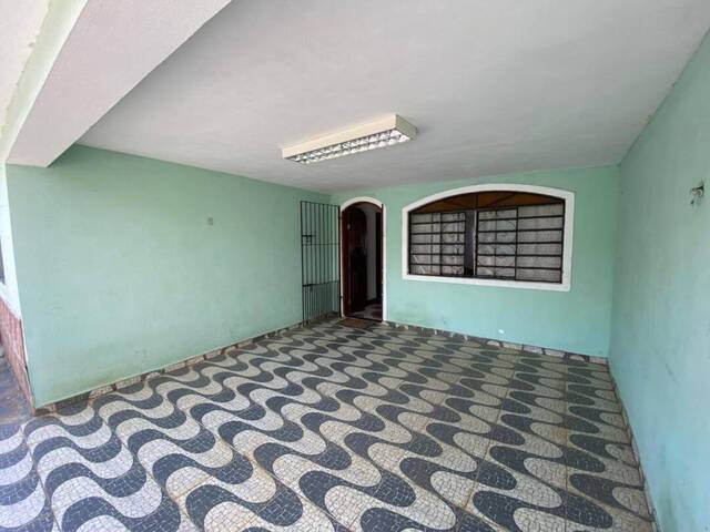 Casa para Venda em Atibaia - 4