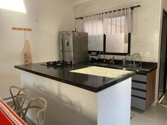 Casa para Venda em Atibaia - 3