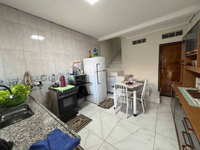 Sobrado para Venda em Atibaia - 5