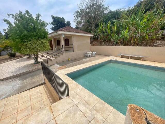 Venda em Chácaras Fernão Dias - Atibaia