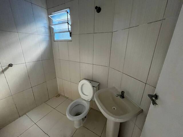 Casa para Venda em Atibaia - 3