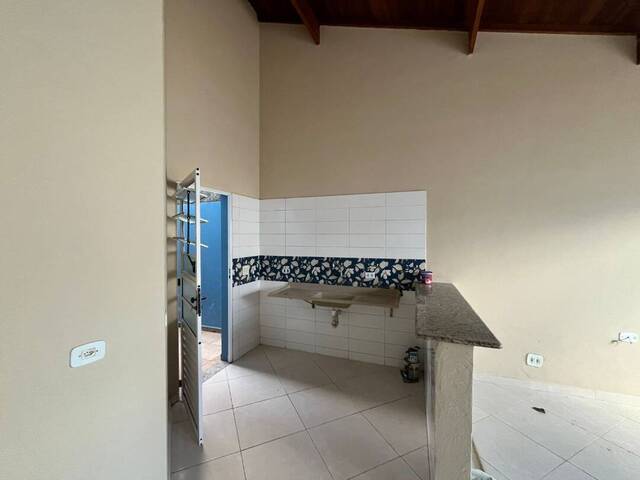 Casa para Venda em Atibaia - 4