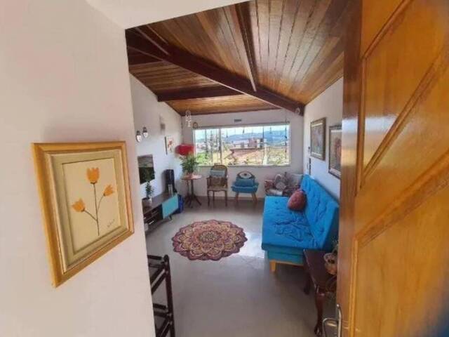 Casa para Venda em Atibaia - 3