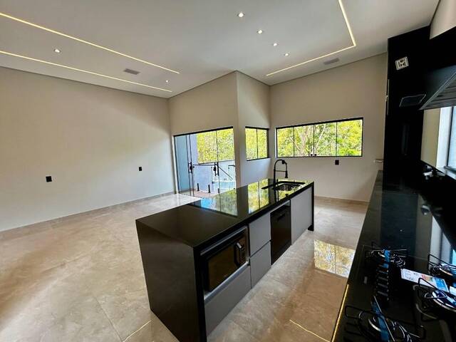 Casa para Venda em Bragança Paulista - 4