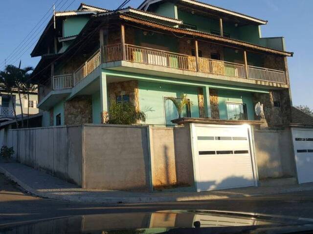 Sobrado para Venda em Atibaia - 2