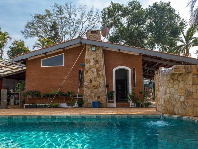 Chácara para Venda em Atibaia - 2