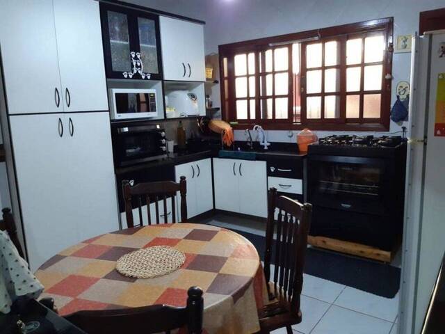 Casa para Venda em Atibaia - 4